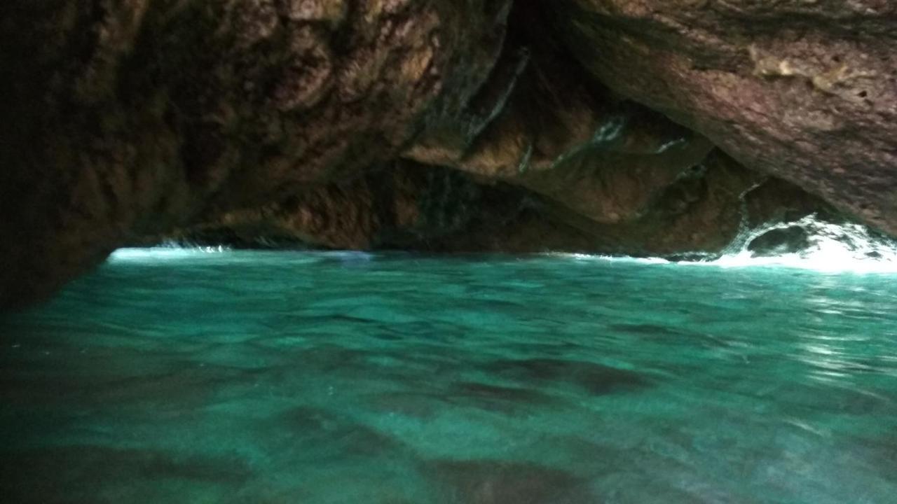 Aiolos Kalamaki  Esterno foto